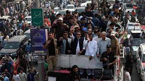 इमरान खान का इंटरव्यू लेने पहुंची पत्रकार की हुई मौत, पढ़ें पूरी खबर..