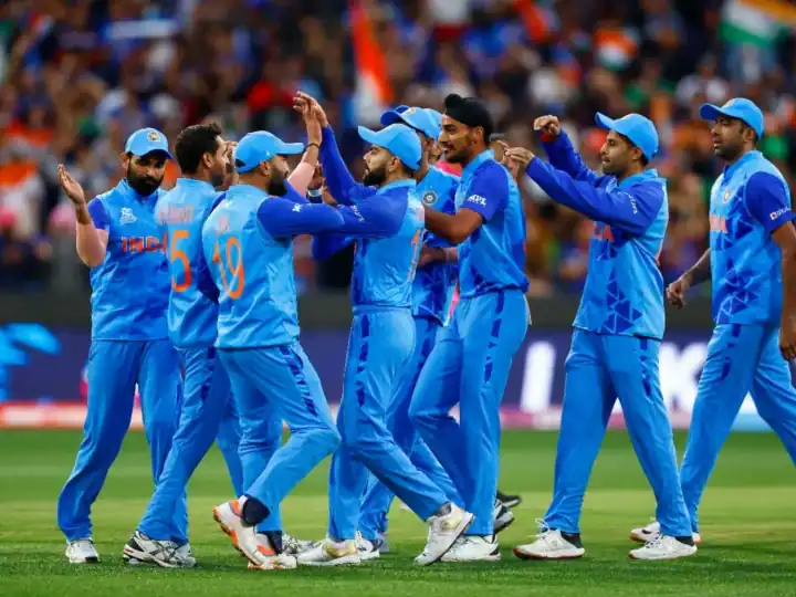 भारत और बांग्लादेश के बीच खेले जा रहे तीसरे वनडे मैच से पहले टीम इंडिया में बदलाव, पढ़ें पूरी ख़बर ..