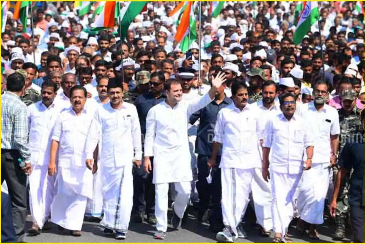 मध्य प्रदेश से कांग्रेस पार्टी की भारत जोड़ो यात्रा फिर से हुई शुरू, राहुल गांधी के साथ अन्य कार्यकर्ता भी शामिल