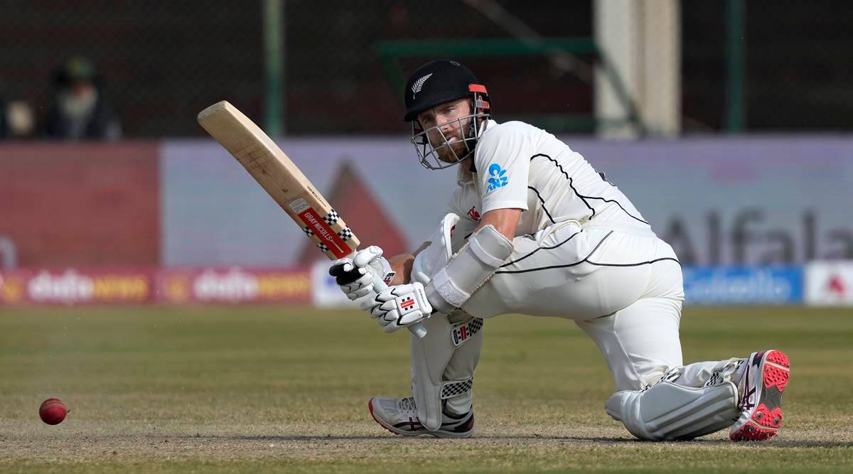 न्‍यूजीलैंड के अनुभवी बल्‍लेबाज केन विलियमसन ने दोहरा शतक जमाकर रिकॉर्ड्स की झड़ी लगाई