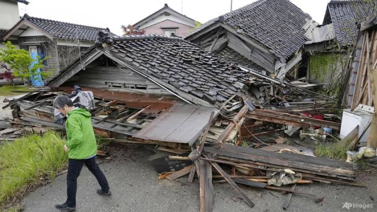 जापान की राजधानी टोक्यो और आस-पास के इलाकों में गुरुवार को भूकंप के झटके किए गए महसूस