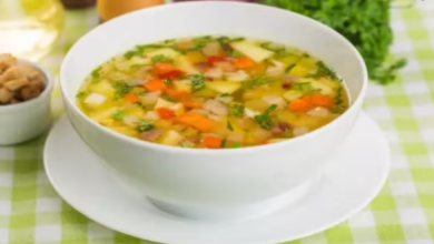 Photo of लाइट और हेल्दी Dinner के लिए बेस्ट है ‘वेजिटेबल ओट्स सूप’