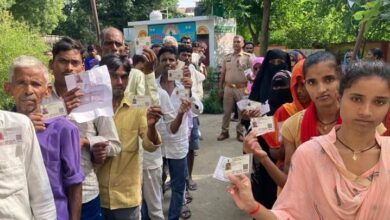 Photo of ग्राम पंचायत उपचुनाव: सीतापुर के 12 प्रधान समेत पंचायत के 16 पदों पर मतदान जारी