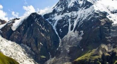 Photo of पिंडारी ग्लेशियर की सैर पर आने वाले ट्रैकर्स की सुरक्षा के लिए बनाई जाएगी SOP