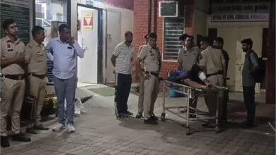 Photo of कुरुक्षेत्र में दबंगों के हौसले बुलंद: पुलिसकर्मी पर किया तेजधार हथियार से हमला