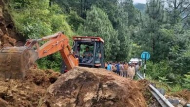 Photo of बारिश-भूस्खलन…बदरीनाथ-यमुनोत्री हाईवे जगह-जगह बंद