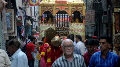 Photo of लुधियाना : श्रीराम के आठ क्विंटल के सिंहासन को कंधों पर उठाकर घुमाता है मेहरा परिवार