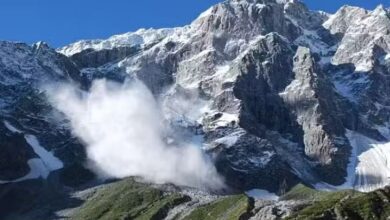 Photo of हिमालय पर जलवायु परिवर्तन का असर! हिमानी झीलों के क्षेत्रफल में बढ़ोतरी