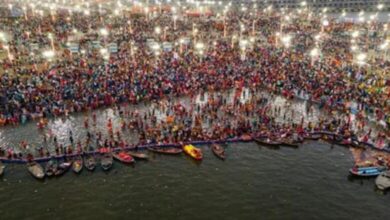 Photo of माघ पूर्णिमा के अमृत स्नान पर संगम तट पर उमड़ी श्रद्धालुओं की भीड़