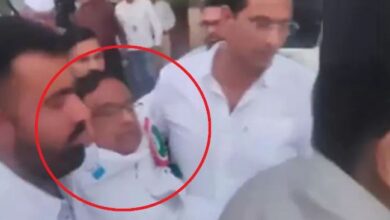 Photo of साबरमती आश्रम में चिदंबरम बेहोश हुए, बेटे कार्ति ने दिया हेल्थ अपडेट