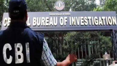 Photo of CBI का एक्शन, आयकर विभाग के उपायुक्त और CA गिरफ्तार