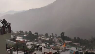 Photo of उत्तराखंड: पहाड़ों में आज भी बदला रहेगा मौसम, तेज हवाएं चलने के साथ हल्की बारिश की संभावना