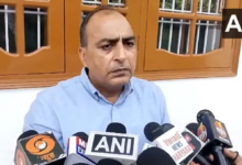 Photo of लेफ्टिनेंट विनय नरवाल के पिता ने पीएम मोदी के ऑपरेशन सिंदूर को सराहा, पाकिस्तान को दी कड़ी चेतावनी