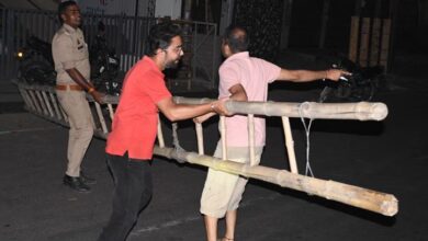 Photo of लखनऊ: बिजली कटौती पर रात में उपकेंद्रों पर हुआ जमकर हंगामा, जाम की सड़क