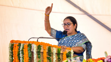 Photo of दिल्ली: मुख्यमंत्री रेखा गुप्ता ने कहा- दिल्ली में आएगी साफ-सुथरी नई शराब नीति