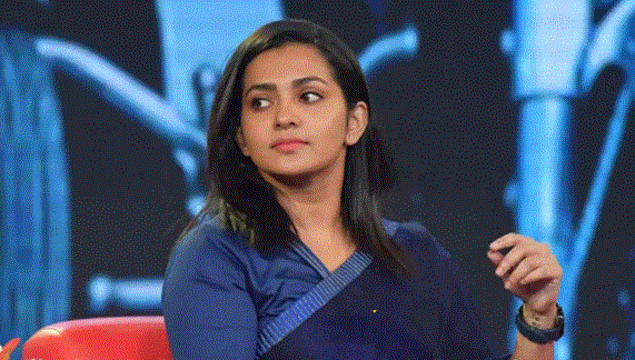 Photo of हेमा कमिटी मामले में Parvathy Thiruvothu ने किया सवाल,