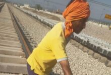 Photo of  मथुरा से वृंदावन तक रेल मार्ग पर बनेगी सड़क! रेलवे बोर्ड की पहली योजना हुई निरस्त