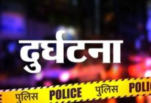 Photo of दिल्ली: अज्ञात वाहन की टक्कर से स्कूटी सवार नाले में गिरा