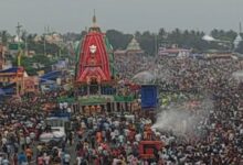 Photo of  महाप्रभु जगन्नाथ ने भाई-बहनों के साथ किया गुंडिचा मंदिर में प्रवेश, पांच घंटे बंद रहेंगे भगवान के दर्शन