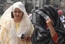 Photo of दिल्ली में उमस भरी गर्मी : तापमान 39 डिग्री पार, आज से बादल और बारिश की उम्मीद
