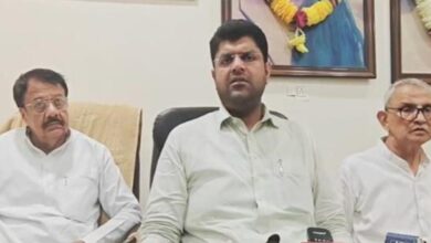 Photo of दुष्यंत चौटाला का भूपेंद्र हुड्डा पर कटाक्ष, बोले- परेशान होने की जरूरत नहीं, BJP उनके साथ