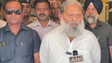 Photo of फिनिक्स क्लब की बिजली काटने पर ऊर्जा मंत्री विज का सख्त एक्शन, कार्यकारी अभियंता हरीश गोयल निलंबित