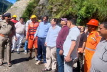 Photo of मलबा आने से यमुना नदी में बनी झील, बढ़ा खतरा, NDRF-SDRF सहित जिला प्रशासन मौके पर पहुंचा