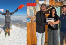 Photo of स्वतंत्रता दिवस पर हरियाणा के छौरे ने यूरोप की सबसे ऊंची चोटी पर फहराया तिरंगा