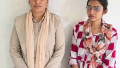 Photo of प्रेमिका ने मिलकर रची थी पत्नी की हत्या की साजिश, पुलिस ने किया गिरफ्तार