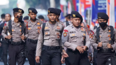 Photo of इंडोनेशिया में सांसदों के भत्ते बढ़ाने पर बवाल, पुलिस से भिड़े छात्र