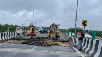 Photo of अयोध्या: छह महीने पहले 150 करोड़ रुपये की लागत से बना ओवरब्रिज धंसा