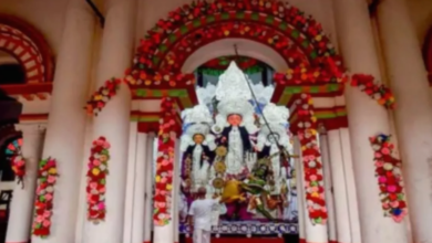 Photo of बांग्लादेश में दुर्गा पूजा से पहले मंदिर में तोड़फोड़, दहशत में जी रहे हिंदू अल्पसंख्यक