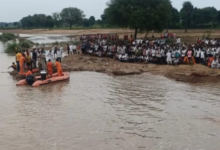 Photo of राजस्थान: रेगिस्तान में बारिश बनी छुट्टी की वजह, बाड़मेर कलेक्टर ने जारी किए आदेश