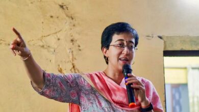 Photo of आतिशी ने की मांग, बाढ़ पीड़ितों के हर परिवार को 18 हजार का मुआवजा