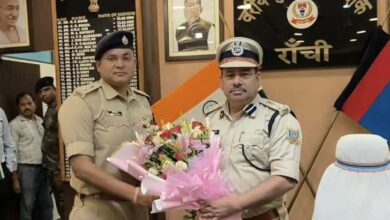 Photo of पदभार ग्रहण करते ही एक्शन में रांची के नए SSP राकेश रंजन