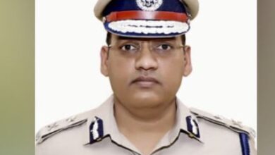 Photo of हरियाणा: IAS पत्नी ने उठाए सवाल, FIR पर आरोपी अधिकारियों के नाम नहीं