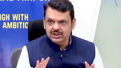 Photo of सीएम फडणवीस ने खोला विपक्षी दलों के खिलाफ मोर्चा