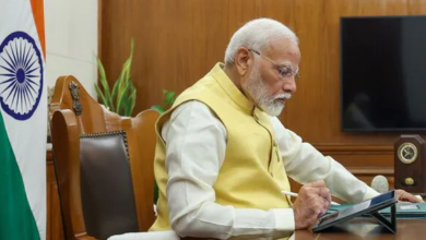 Photo of केंद्र-राज्य सरकारों का नेतृत्व करते हुए मोदी का 25वें साल में प्रवेश