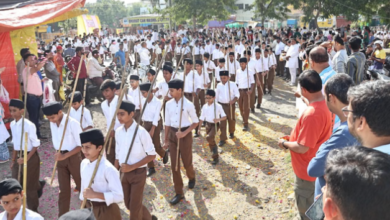 Photo of इंदौर में राष्ट्रीय स्वयंसेवक संघ के बाल स्वयंसेवक जयघोष के साथ निकले सड़कों पर