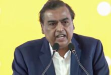 Photo of बदरीनाथ-केदारनाथ दर्शन के लिए विशेष विमान से पहुंचे मुकेश अंबानी