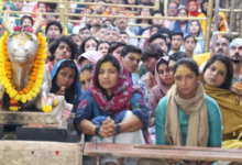Photo of महाकाल का आशीर्वाद लेने उज्जैन पहुंची भारतीय महिला टीम