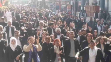 Photo of देहरादून में वकीलों ने निकाली रैली, धरना-प्रदर्शन