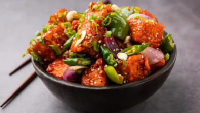 Photo of घर पर भी बना सकते हैं रेस्टोरेंट जैसा कुरकुरा और चटपटा चिली पनीर