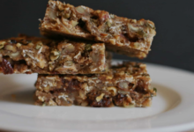 Photo of ट्रेडिशनल इंग्रीडिएंट्स से बनाएं ये 5 होममेड एनर्जी बार