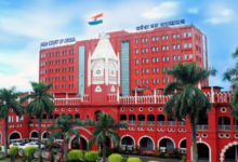 Photo of ओडिशा:  उच्च न्यायालय में लंबित मामले पर सार्वजनिक बयान देने पर हाईकोर्ट सख्त