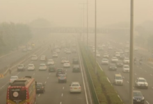 Photo of दिल्ली में ‘दमघोंटू’ हवा की मार, इन जगहों पर AQI 400 पार