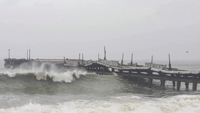 Photo of श्रीलंका में तबाही मचाने के बाद दक्षिण भारत की ओर बढ़ रहा तूफान दित्वाह