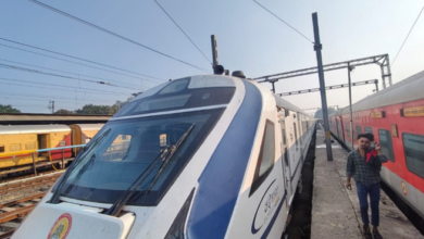 Photo of इंदौर पहुंचे वंदे भारत ट्रेन के नए रैक