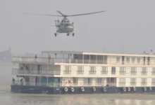 Photo of गंगोत्री क्रूज में छिपे आतंकी, हेलिकॉप्टर से एनएसजी कमांडो ने किया रेस्क्यू