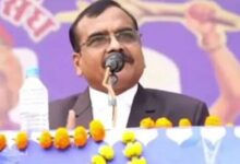 Photo of ब्राह्मण बेटियों पर असभ्य टिप्पणी करने पर घिरे संतोष वर्मा